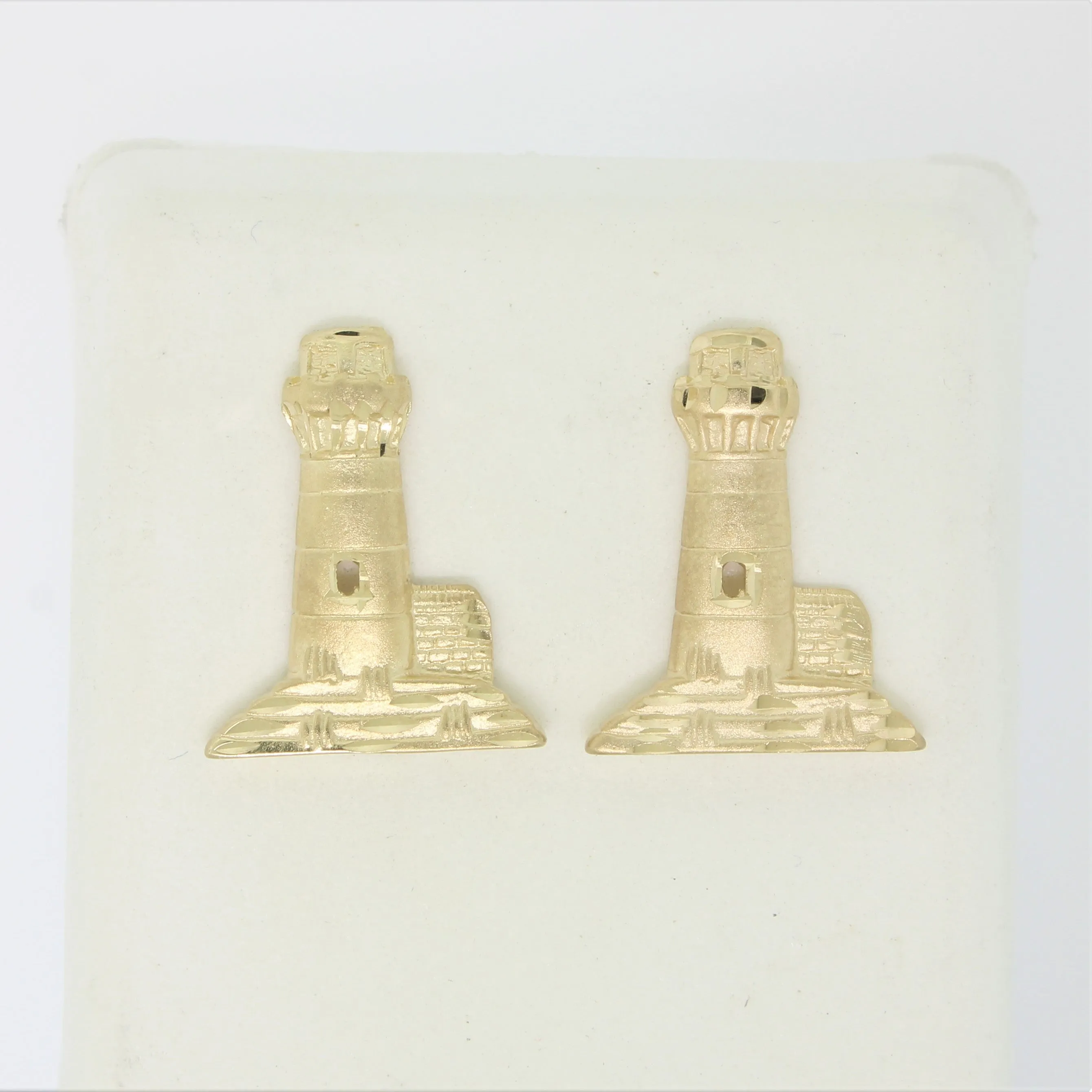 14k Yellow Gold Diamond-Cut Lighthouse Earrings from our Estate Collection