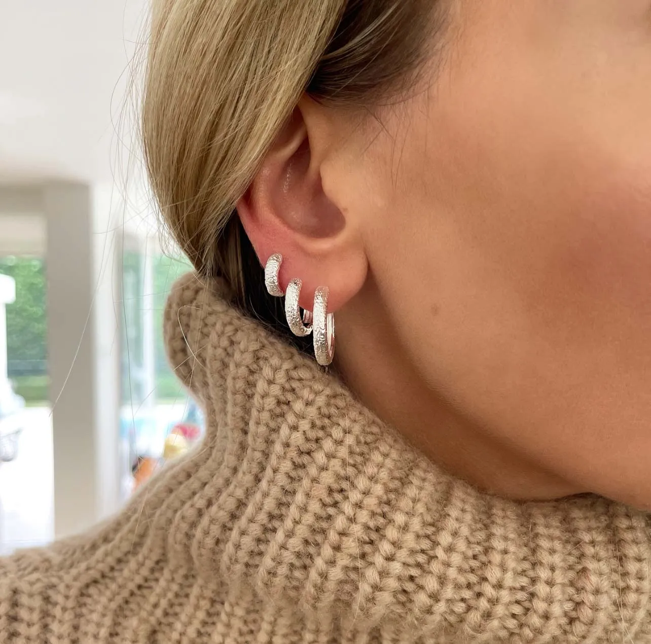 ANTIQUE SILVER MAXI HOOPS