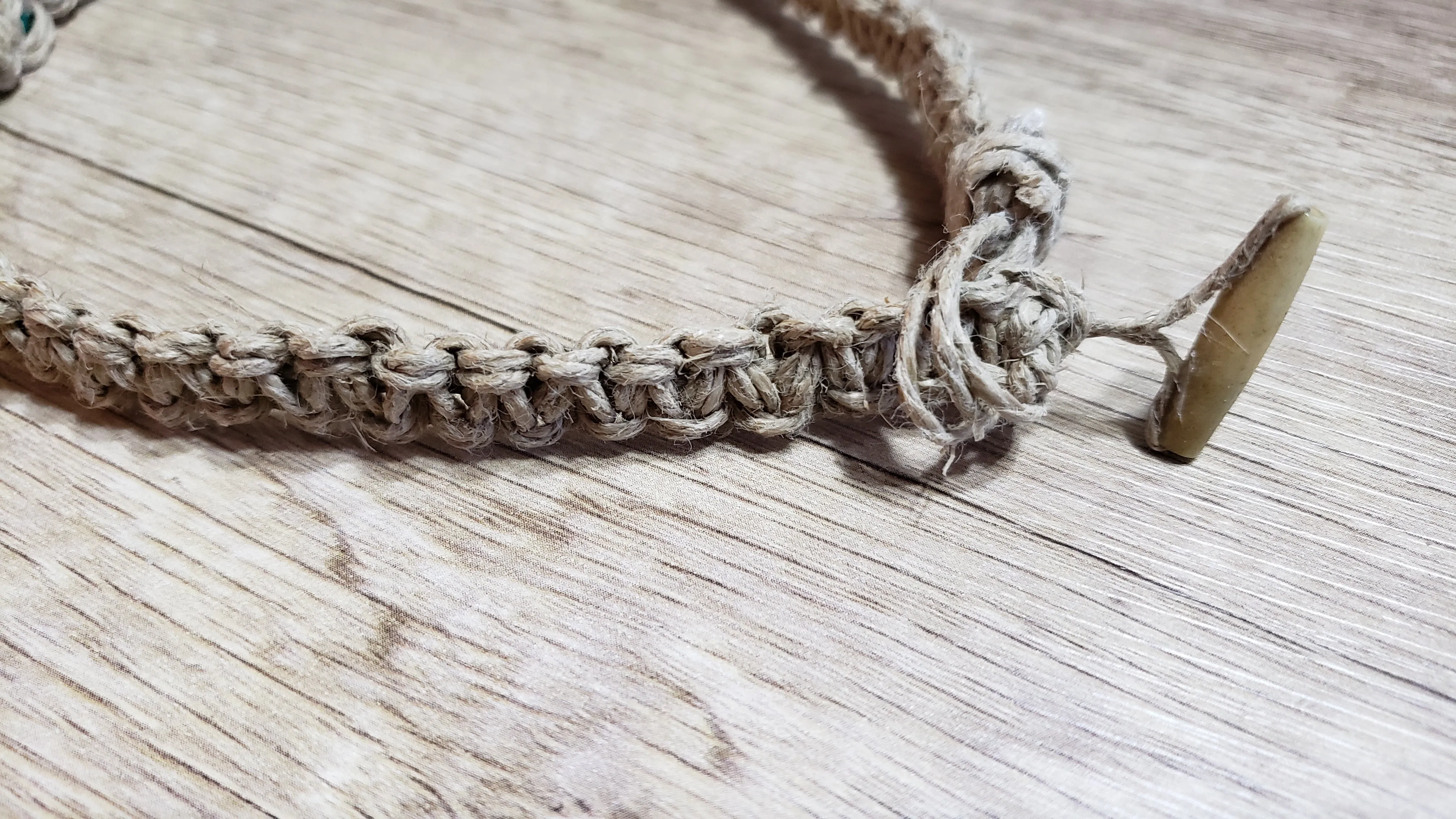 Natural Hemp & Malachite Bead Men's 16 1/2" Choker with Carved Bone Closure