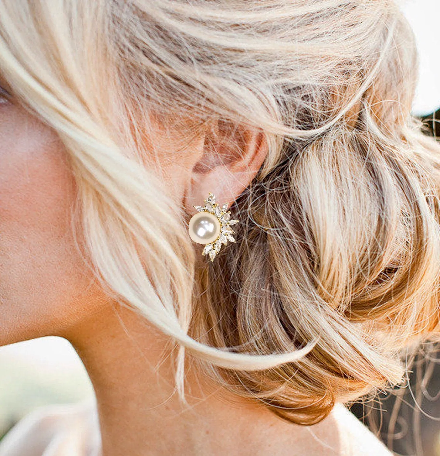 Pearl Bridal Stud Earrings - Samantha