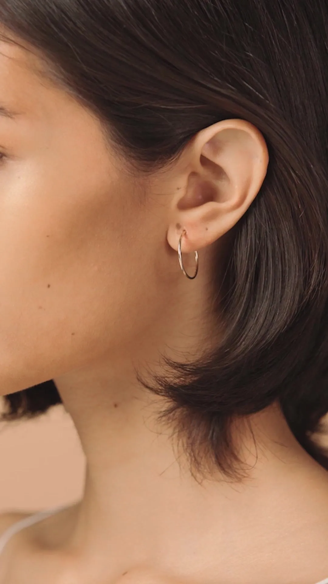 Silver Hoop Earrings 20mm - Rebecca